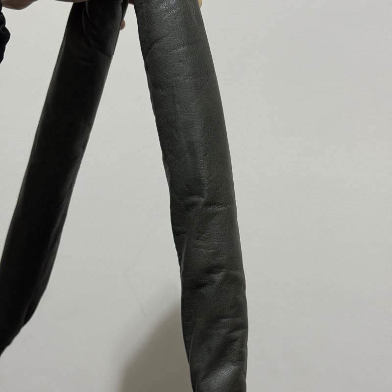 MONCLER Trunk 經典菱格紋 澎澎皮革手提/肩背包（鉛灰色）-9