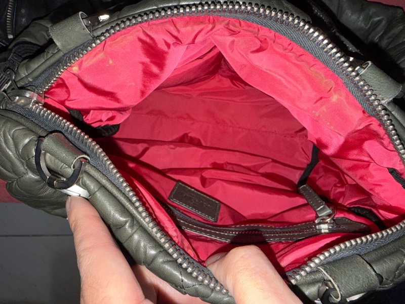 MONCLER Trunk 經典菱格紋 澎澎皮革手提/肩背包（鉛灰色）-15