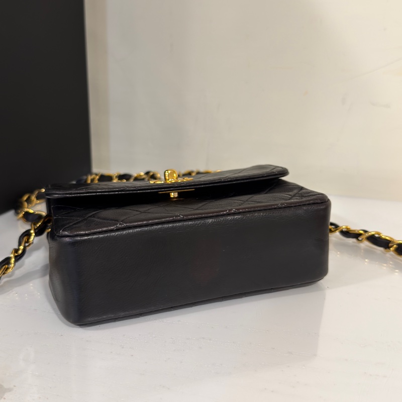 #香奈兒收藏家 #絕版稀有釋出僅一顆 香奈兒黑金Cf mini小金豆24k金-15