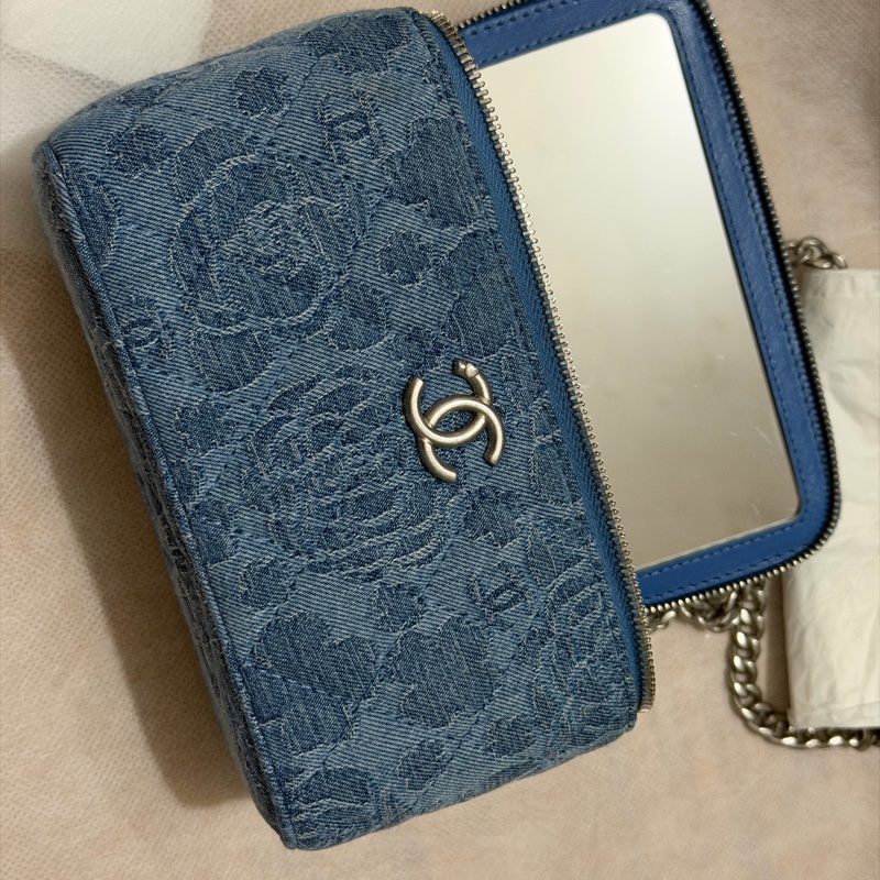CHANEL 愛心調節釦藍色牛仔單寧長盒子-6