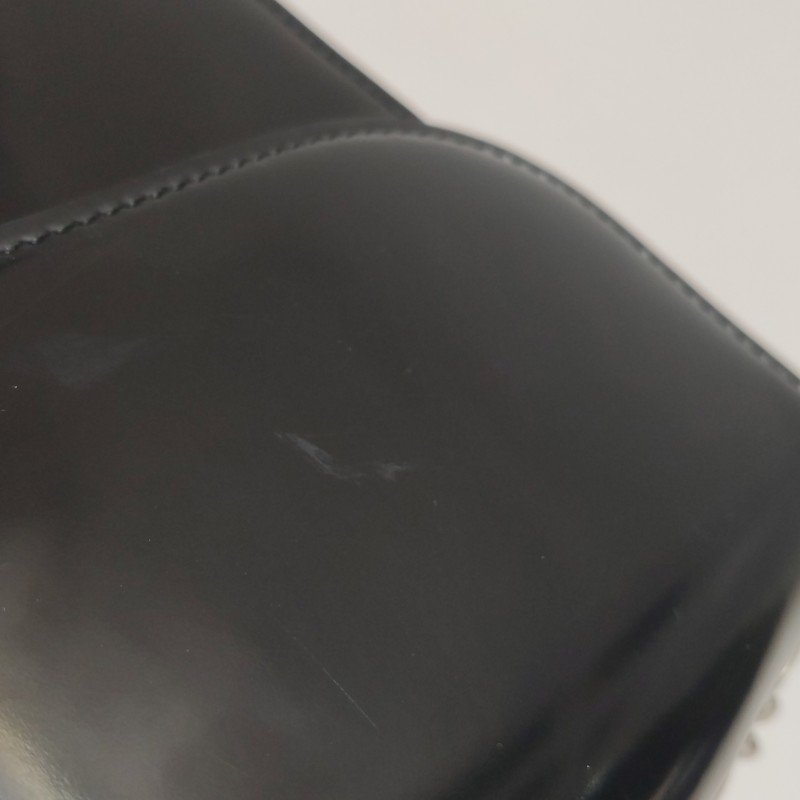 Gucci InterlockingG牛皮純色互扣式雙G單肩包-18