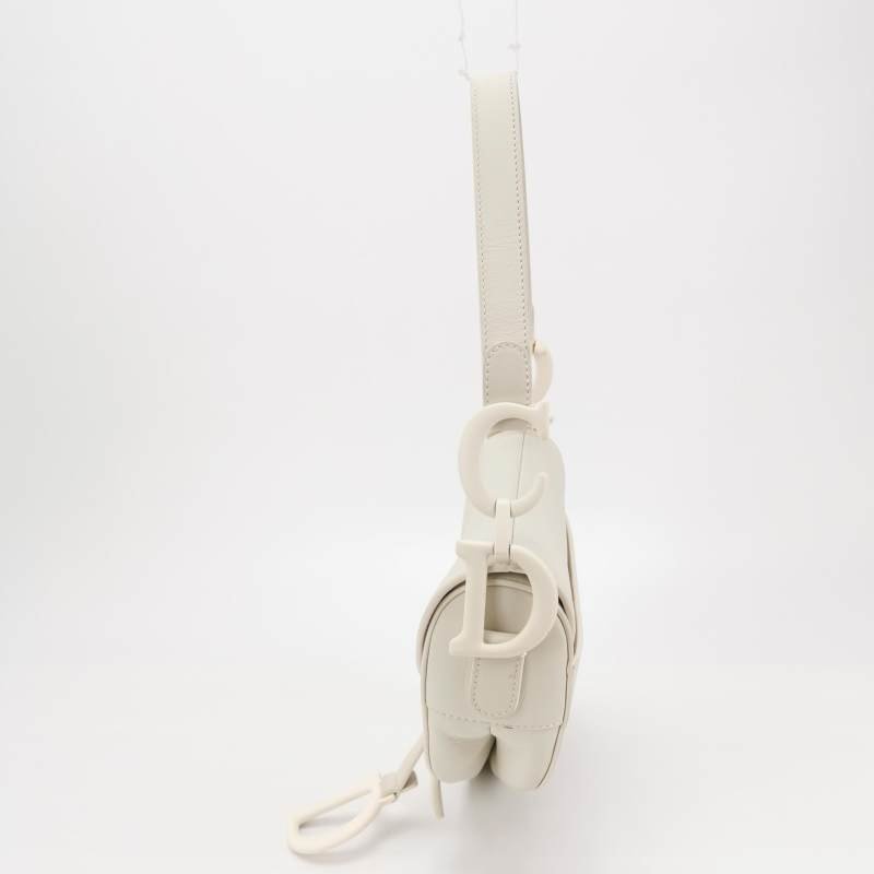 Dior Saddle馬鞍包牛皮包身吊墜同色馬鞍造型單肩包-2