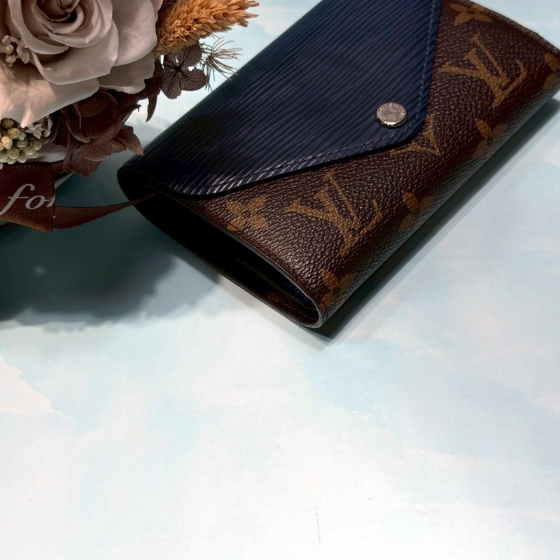 LV Marie-Lou Compact短夾-9