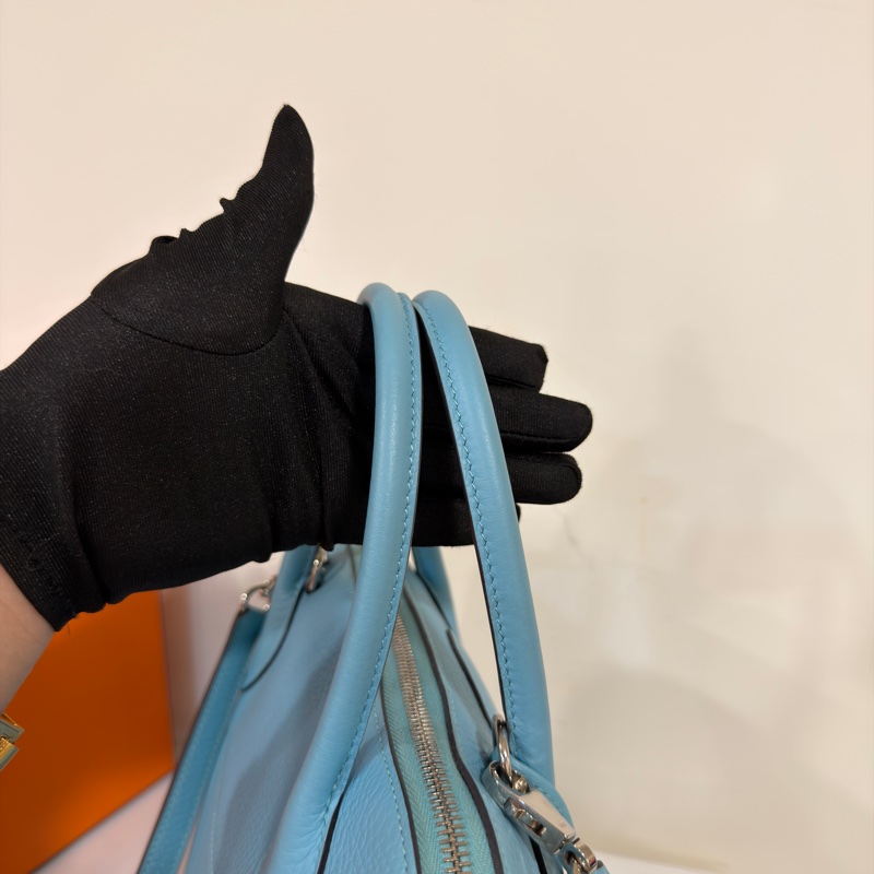 #閒置新 #超甜💰 #夏天必備淺色系 愛馬仕牛仔藍Bolide31 Tc皮🈶鑰匙鎖-7