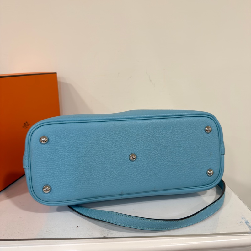 #閒置新 #超甜💰 #夏天必備淺色系 愛馬仕牛仔藍Bolide31 Tc皮🈶鑰匙鎖-11