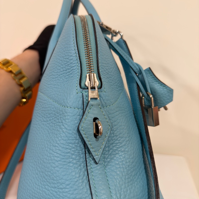 #閒置新 #超甜💰 #夏天必備淺色系 愛馬仕牛仔藍Bolide31 Tc皮🈶鑰匙鎖-18