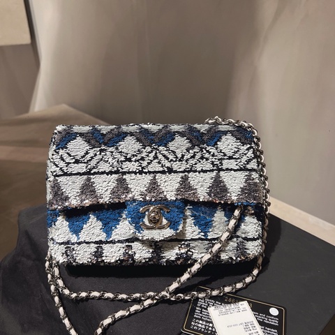Chanel 香奈兒 CF大mini 2019年閒置近新品 聖誕亮片款 附卡 內裡乾淨 斜背包