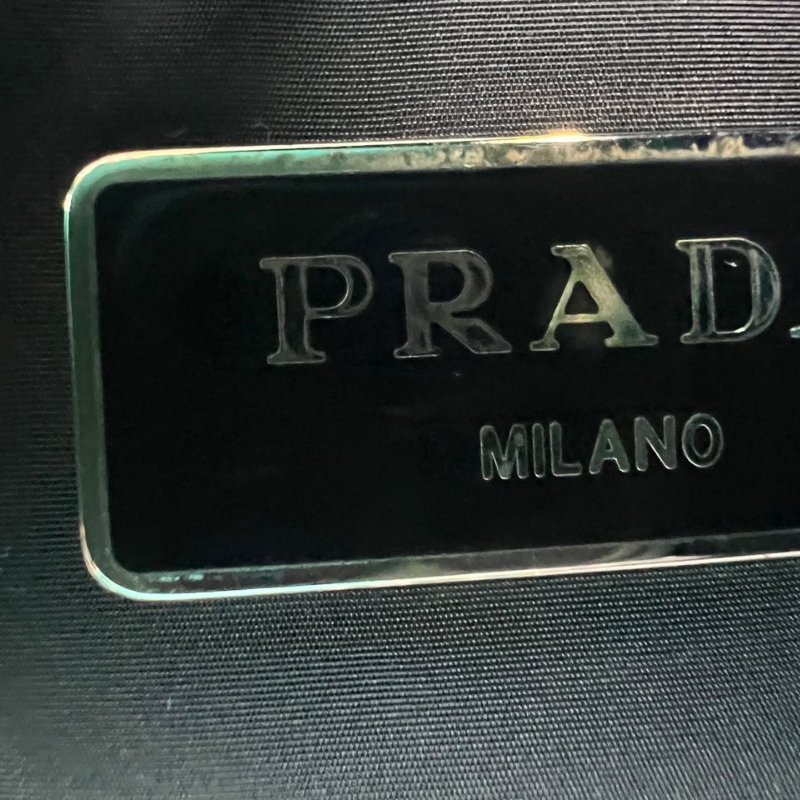 Prada 羽絨托特包-1