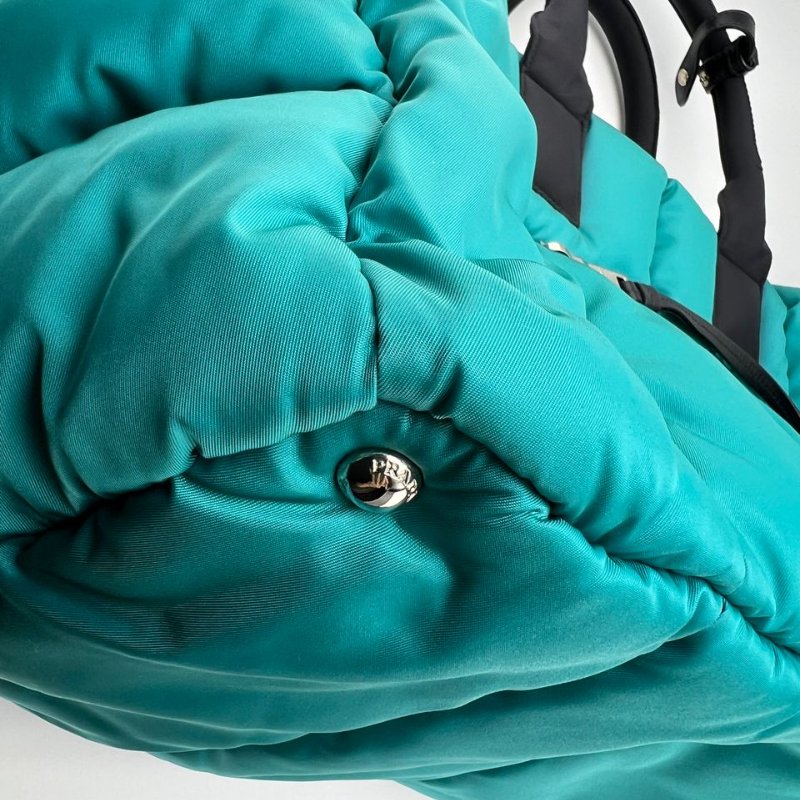 Prada 羽絨托特包-14