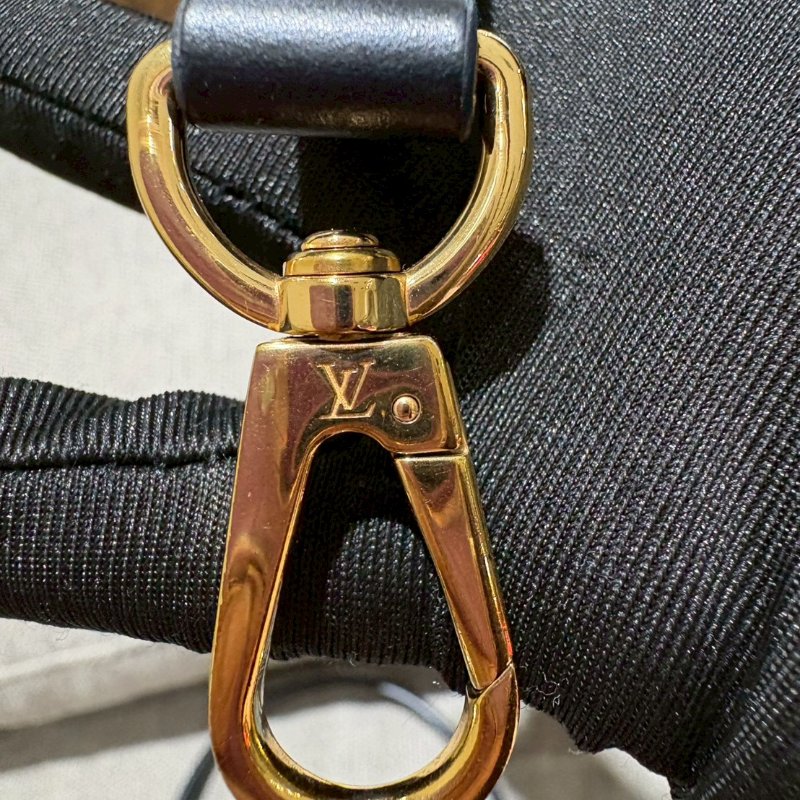 Louis Vuitton 小圓餅盒包 晶片款-29