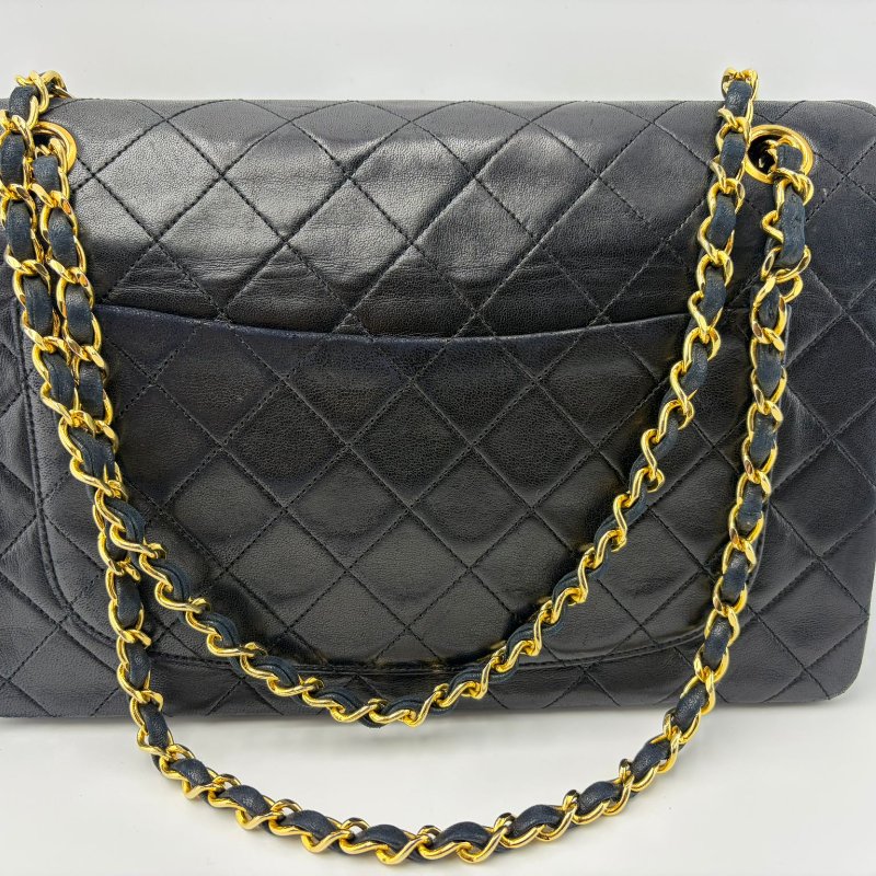 CHANEL Classic Flap 口蓋包-12
