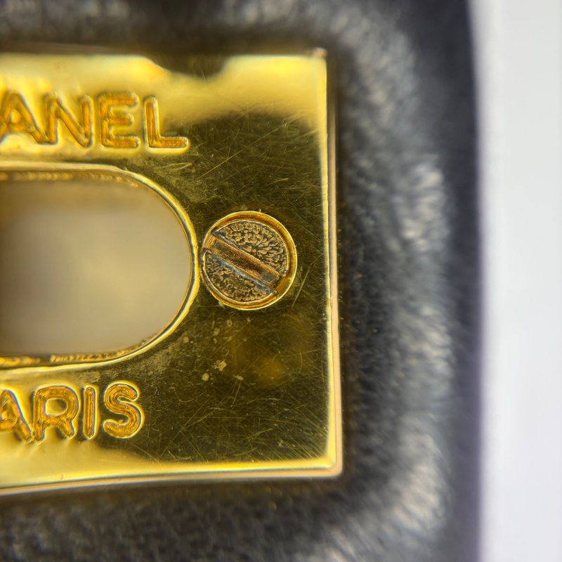 CHANEL Classic Flap 口蓋包-29