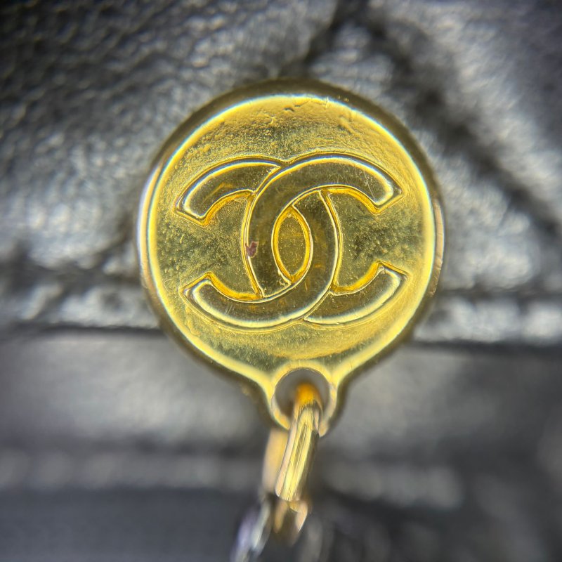 CHANEL Classic Flap 口蓋包-33