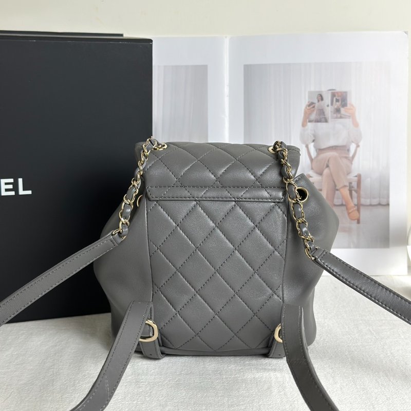 CHANEL Duma小羊皮後背包 - 小號深灰金-4