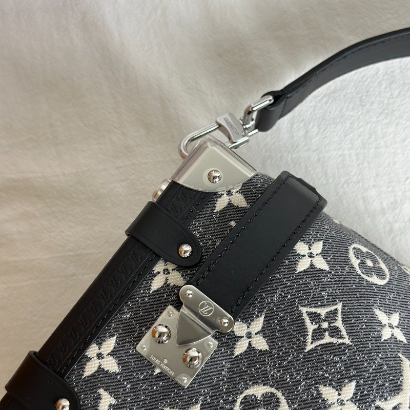 LOUIS VUITTON Side Trunk秀款 - 單寧老花-6
