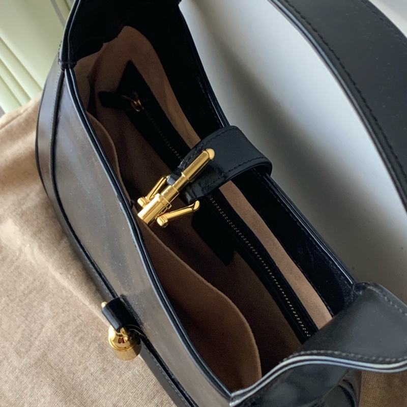 Gucci Jackie 1961 黑色小號-9