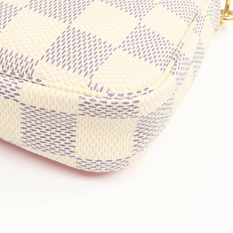 LOUIS VUITTON Damier Azur Mini Pochette Accessories金扣手挽袋-9