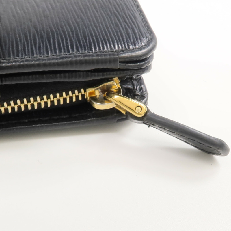 PRADA 牛皮皮革Wallet金扣錢包-12