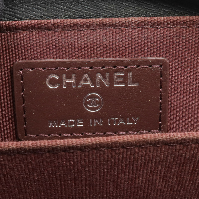 CHANEL 牛皮皮革Card Holder銀扣卡片套-13