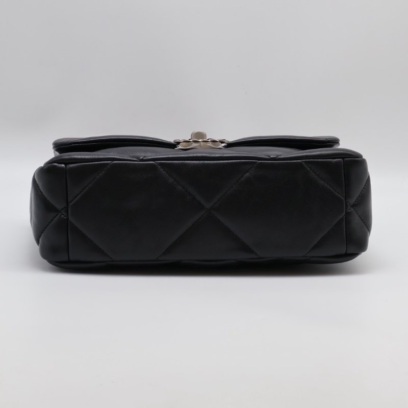 CHANEL 19 Bag 菱格紋羊皮手提肩背包 26 - 黑銀-16