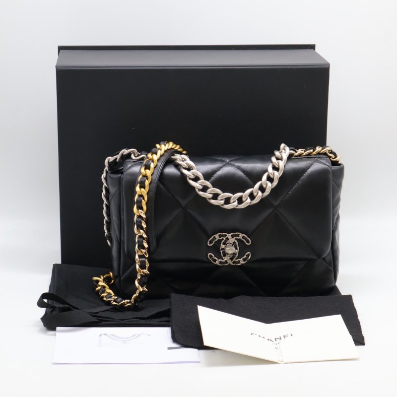 CHANEL 19 Bag 菱格紋羊皮手提肩背包 26 - 黑銀-17