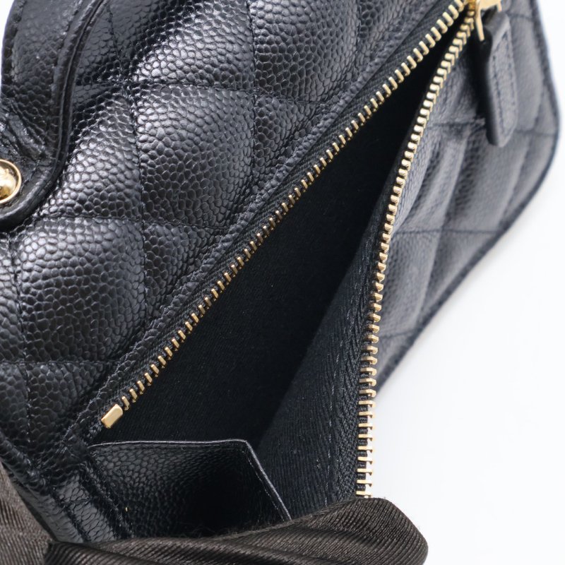 CHANEL 粒面牛皮郵差包 - mini黑金-9