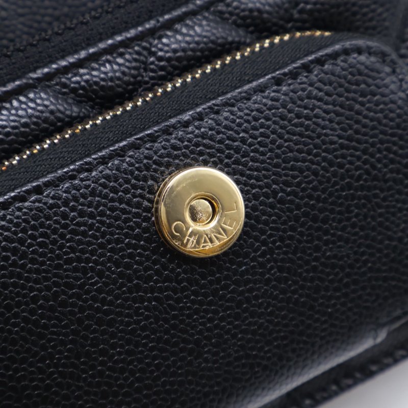 CHANEL 粒面牛皮郵差包 - mini黑金-15