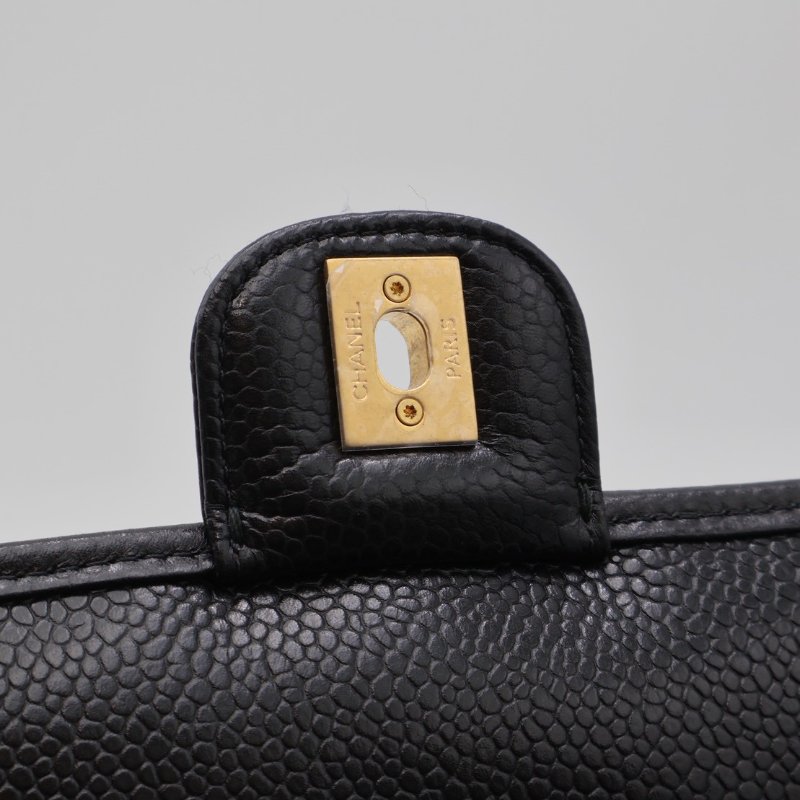 CHANEL 25A粒面牛皮後背包 - 黑金-9
