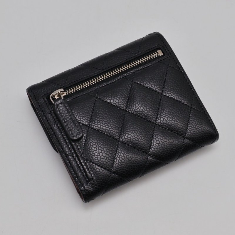 CHANEL 經典口蓋三折短夾 - 黑銀-1