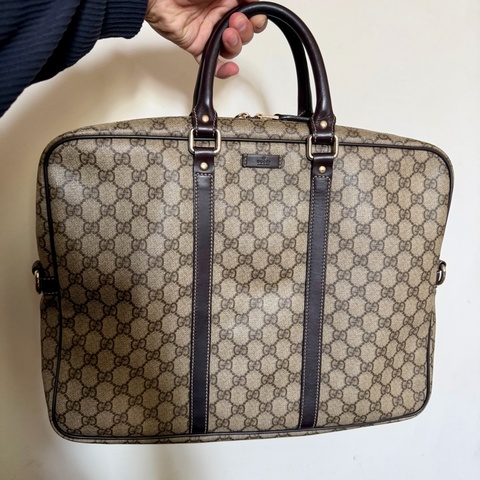 Gucci 經典雙G防水PVC公事包
