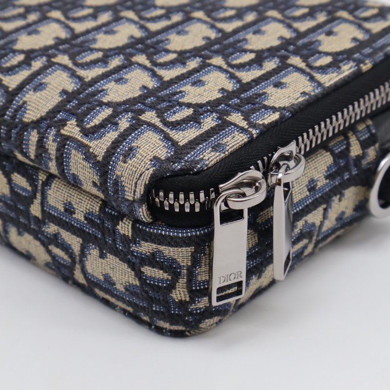 DIOR Oblique老花相機包-17