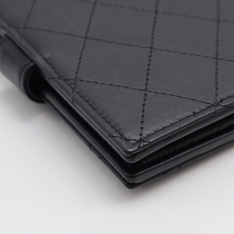 CHANEL 25C雙折護照夾中型錢包 - So black-10