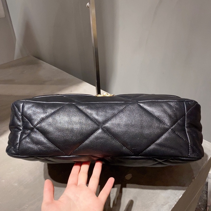 Chanel 19bag maxi超大號 黑色 底長36 21年晶片款-4