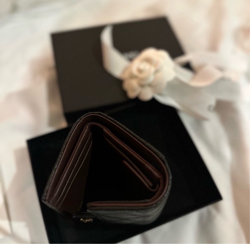 Chanel 三折短夾 內零錢袋款 黑金 荔枝皮 全新品-1