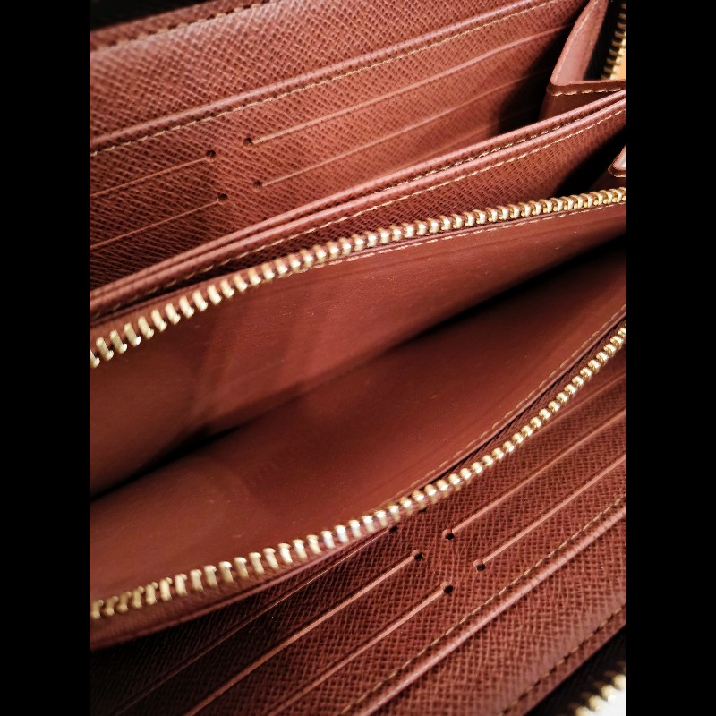 LV老花拉鏈長夾-15