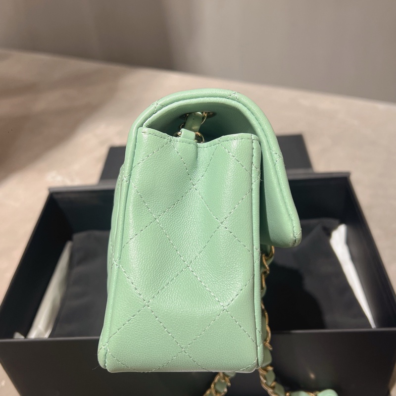 香奈兒/Chanel CF 大mini 25年晶片寬 薄荷綠 金扣斜背包 五金有膜 近乎全新-2