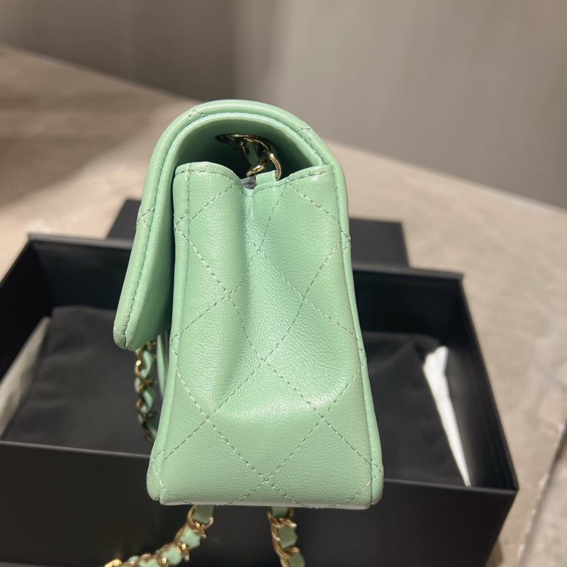 香奈兒/Chanel CF 大mini 25年晶片寬 薄荷綠 金扣斜背包 五金有膜 近乎全新-3