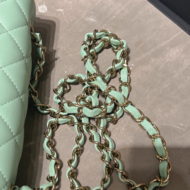 香奈兒/Chanel CF 大mini 25年晶片寬 薄荷綠 金扣斜背包 五金有膜 近乎全新-5