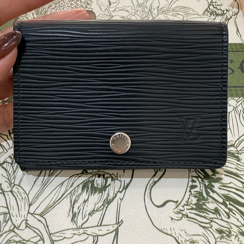 🍙 LV 黑色水波紋卡夾零錢包 二手裸件 🍙 高標勿買 整體約8-9成新-3