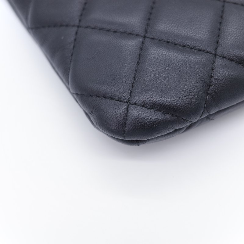 Chanel 香奈兒 黑色菱格紋 羊皮 中款 雙層 吸釦 拉鍊 手拿包-4