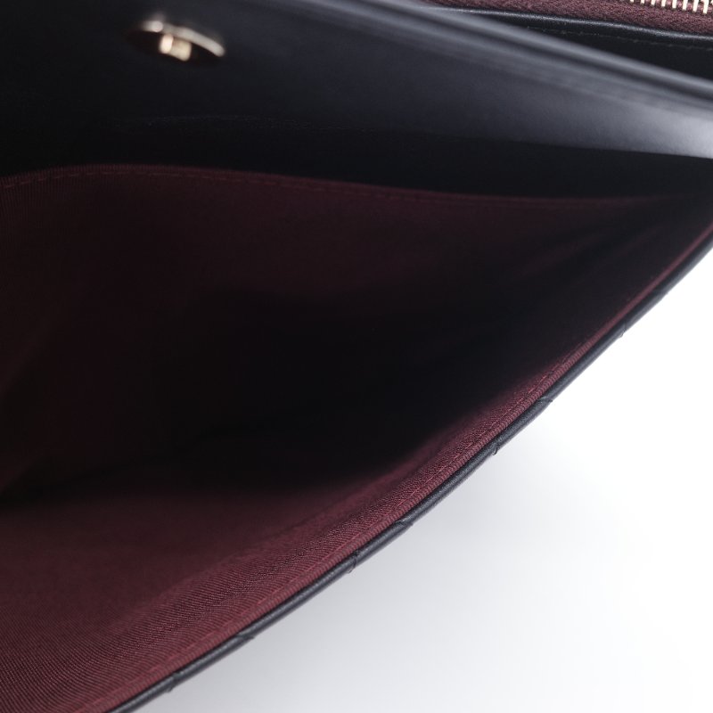 Chanel 香奈兒 黑色菱格紋 羊皮 中款 雙層 吸釦 拉鍊 手拿包-8