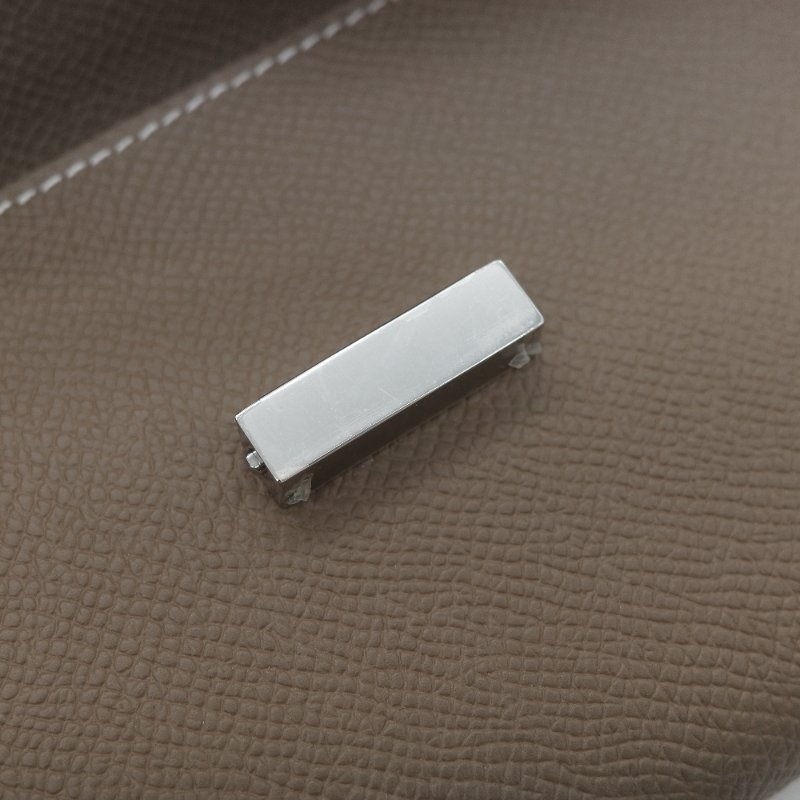 （專櫃 22 萬♥️全新品）Hermès 愛馬仕 Chaine d'Ancre To Go WOC 大象灰色 牛皮 長型手拿斜背兩用錢包-14