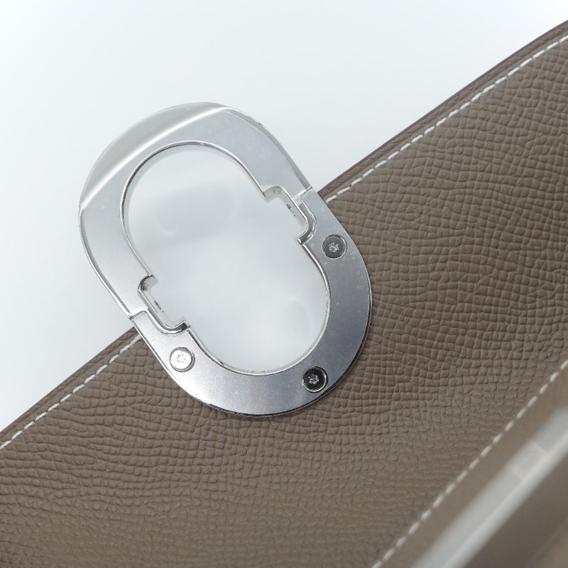 （專櫃 22 萬♥️全新品）Hermès 愛馬仕 Chaine d'Ancre To Go WOC 大象灰色 牛皮 長型手拿斜背兩用錢包-15