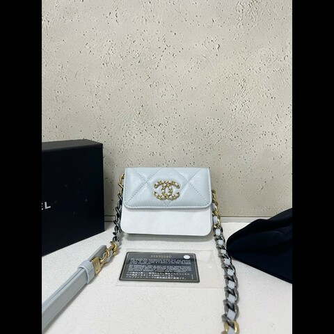 Chanel 21K 19bag woc
馬卡龍藍 迷你鏈條腰包