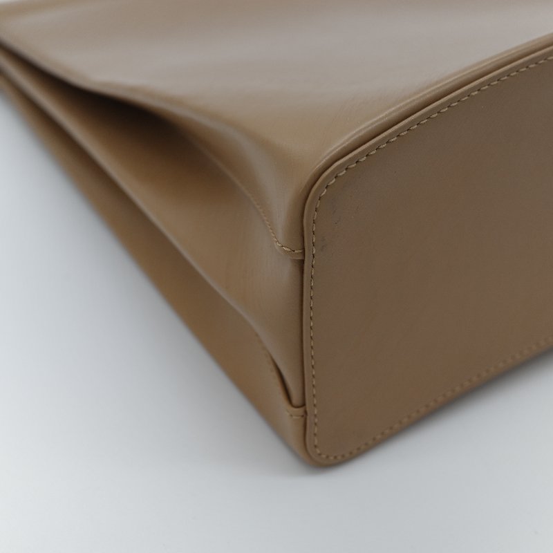 （優雅♥️經典三環）Cartier 卡地亞 Trinity 米色 金色 銀色 玫瑰金 三色金屬環 手提包 肩背包-8