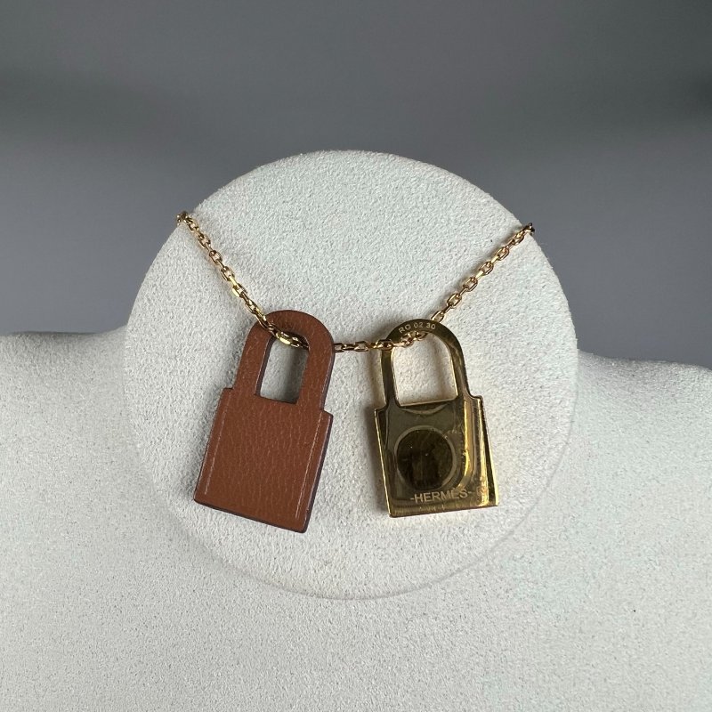 HERMES D刻 雙鎖頭項鍊-1