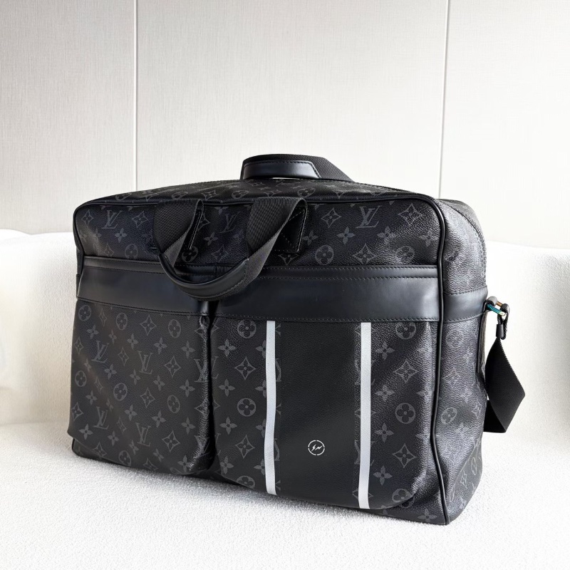 LV藤原浩聯名限量旅行袋47*32*21  98新配件塵袋 肩帶 行李牌 鑰匙*2 鎖-5