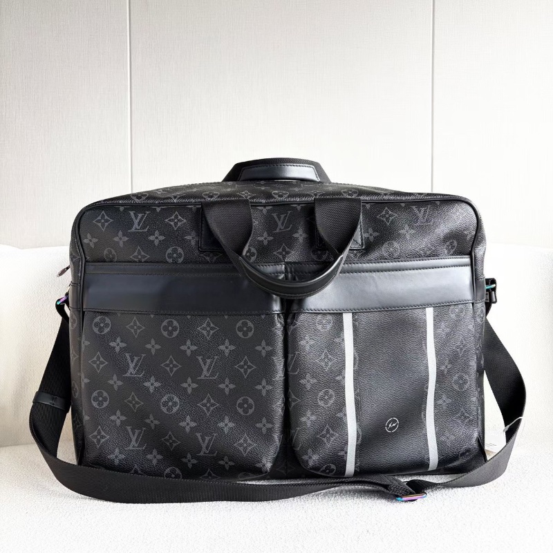 LV藤原浩聯名限量旅行袋47*32*21  98新配件塵袋 肩帶 行李牌 鑰匙*2 鎖-7