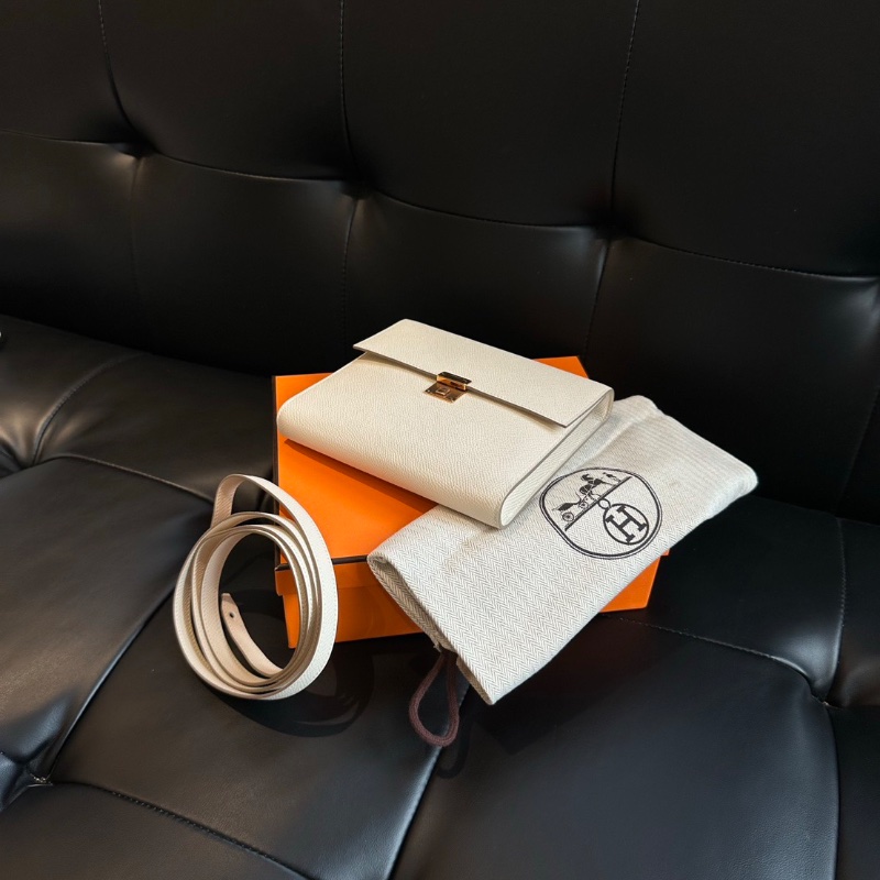 Hermes clic16 奶油白 e皮 16×15  99新配件塵袋盒子-6