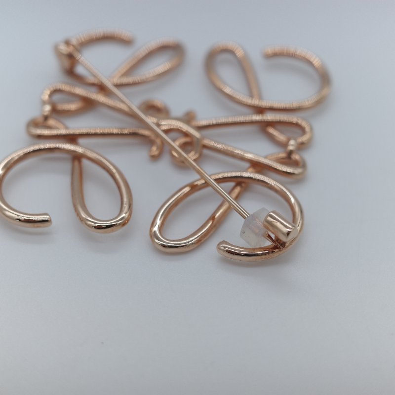 Loewe 羅威 Anagram 玫瑰金色黃銅 標誌 胸針-4